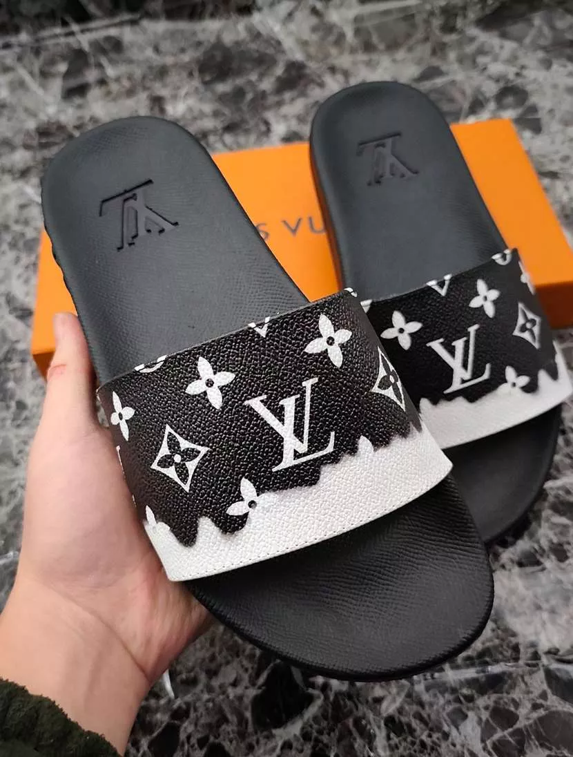 louis vuitton chaussons pour homme s_12a30061